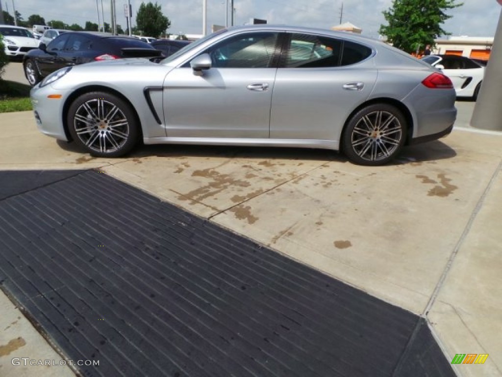 Rhodium Silver Metallic 2015 Porsche Panamera S Exterior Photo #103991602