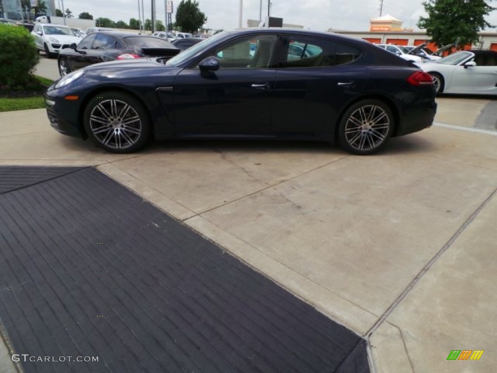 2015 Panamera  - Dark Blue Metallic / Luxor Beige photo #4