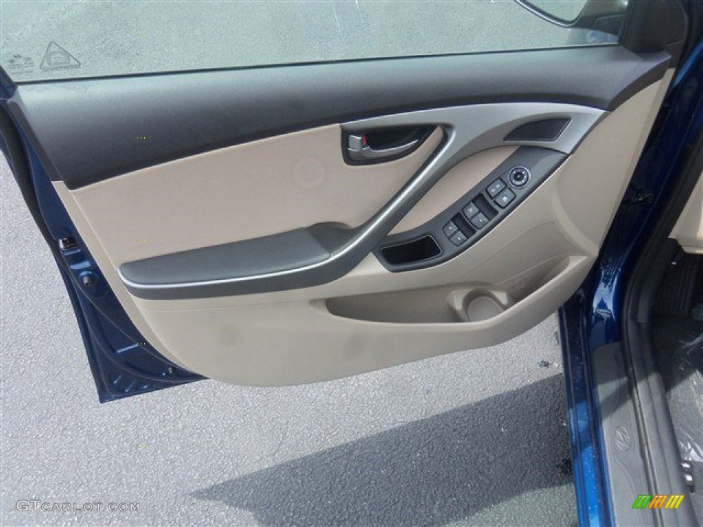 2016 Hyundai Elantra SE Beige Door Panel Photo #103995940