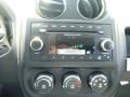 Granite Crystal Metallic - Compass Sport Photo No. 18