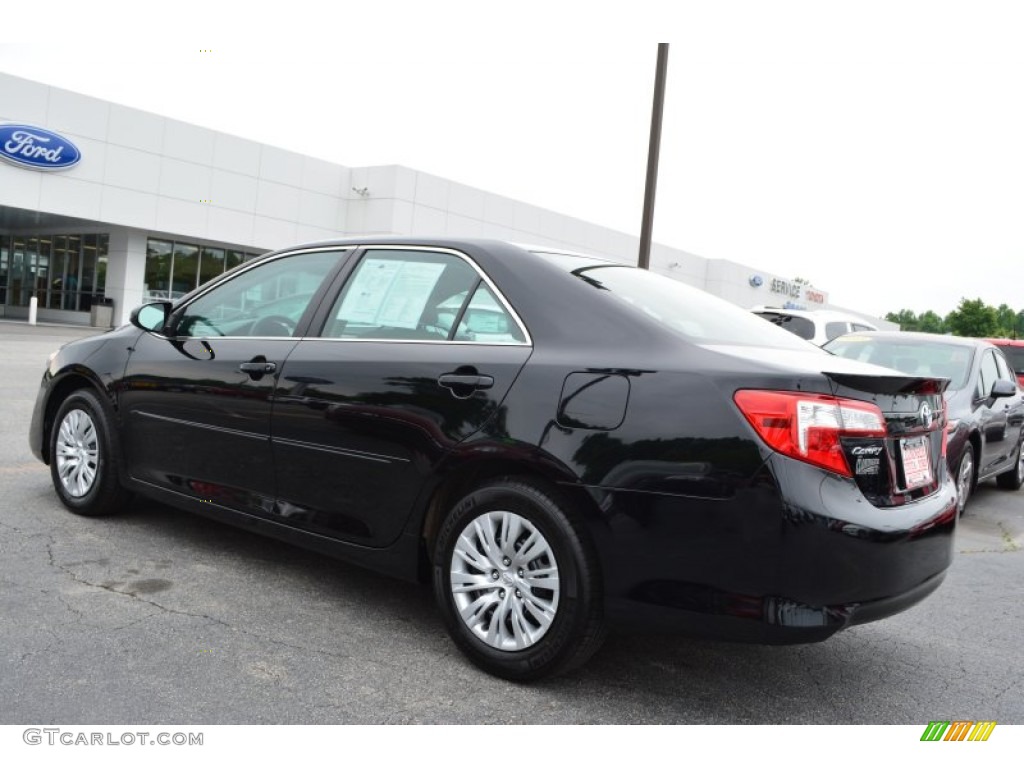 2013 Camry L - Attitude Black Metallic / Ivory photo #5