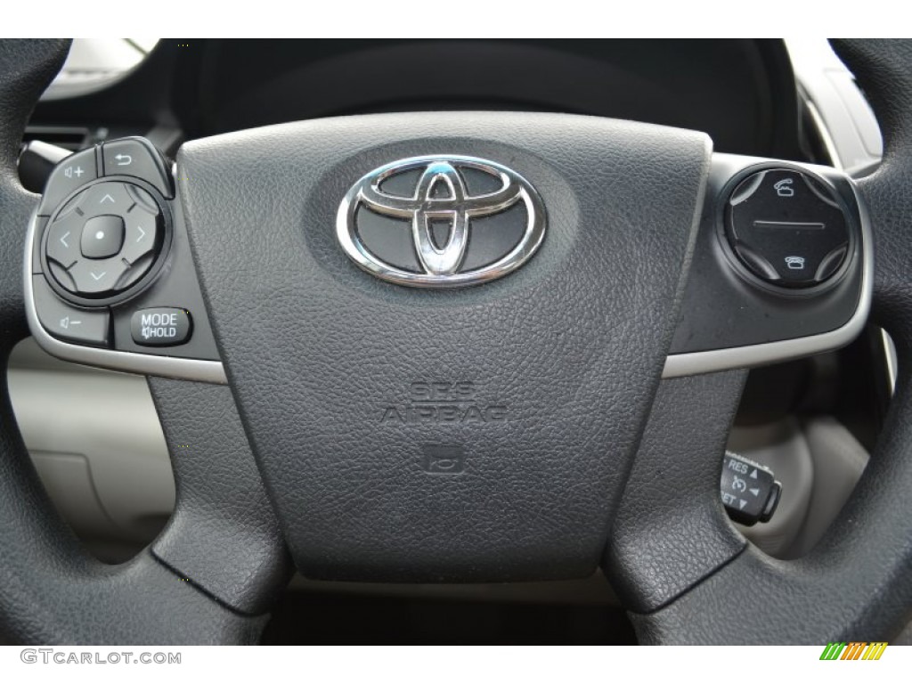 2013 Camry L - Attitude Black Metallic / Ivory photo #21