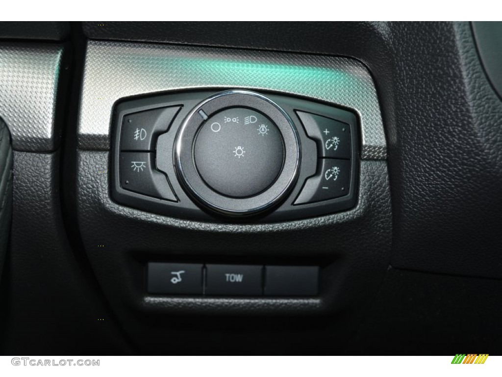 2015 Explorer Sport 4WD - Magnetic / Sport Charcoal Black photo #22