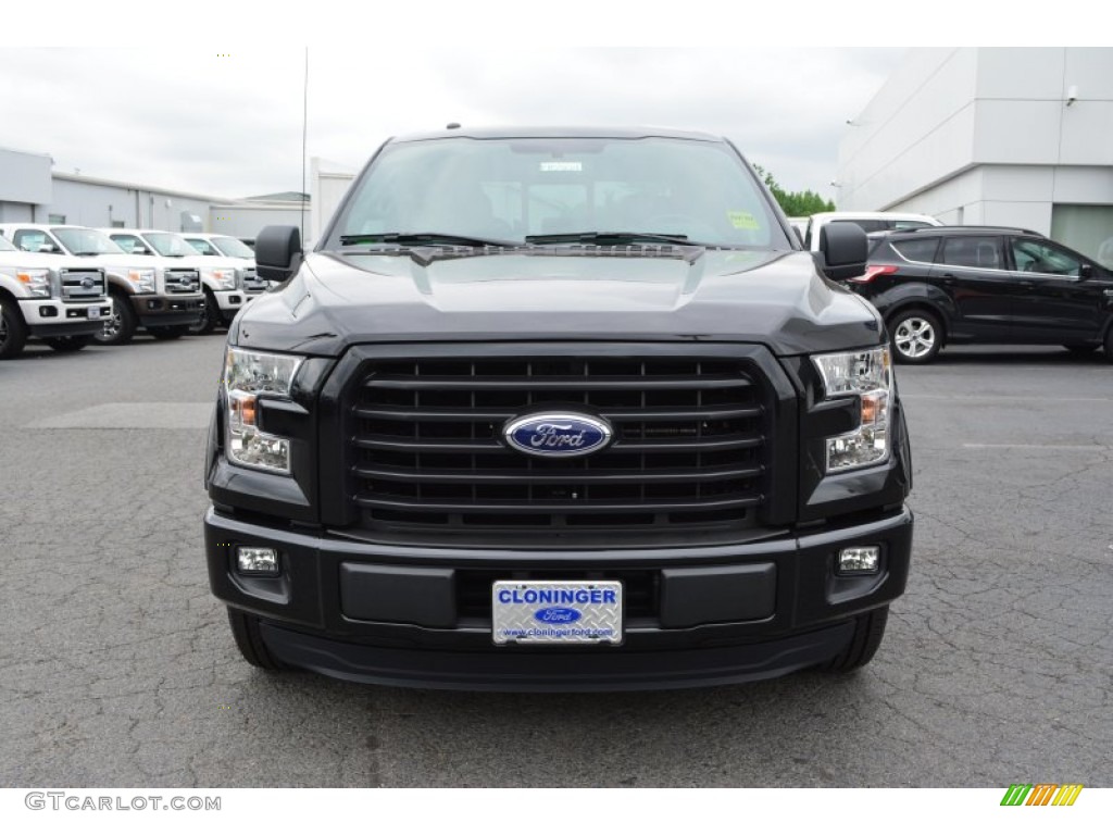 2015 F150 XLT SuperCrew - Tuxedo Black Metallic / Black photo #4
