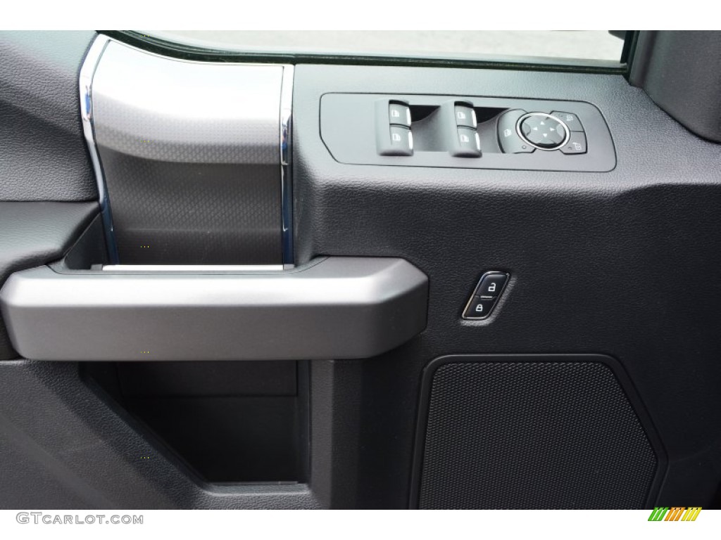 2015 F150 XLT SuperCrew - Tuxedo Black Metallic / Black photo #8