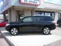 Black - Highlander Sport 4WD Photo No. 2