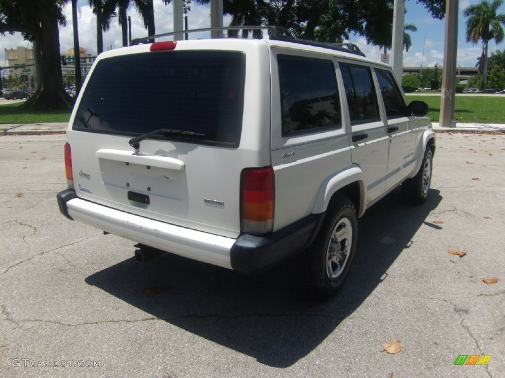 2001 Cherokee Sport 4x4 - Stone White / Agate photo #4