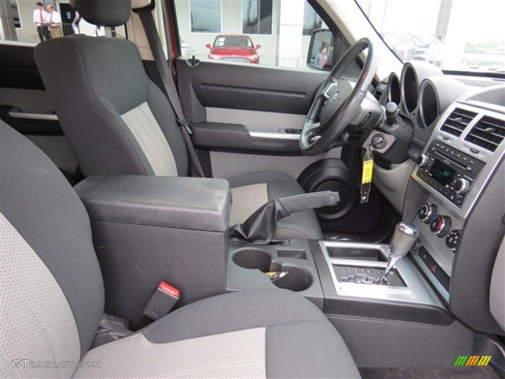 2010 Nitro SXT - Inferno Red Crystal Pearl / Dark Slate Gray/Light Slate Gray photo #15