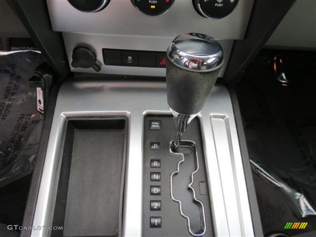 2010 Nitro SXT - Inferno Red Crystal Pearl / Dark Slate Gray/Light Slate Gray photo #19