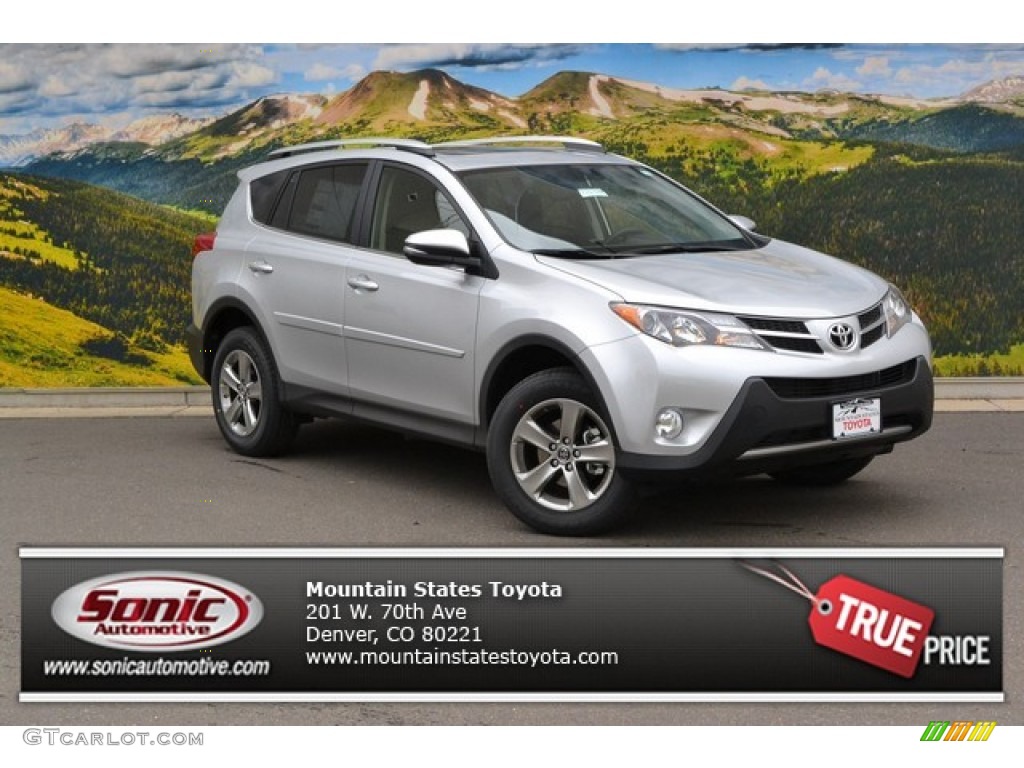 2015 RAV4 XLE - Classic Silver Metallic / Black photo #1