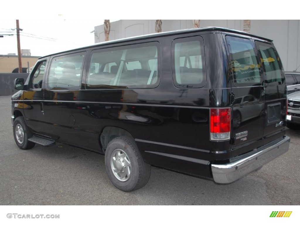 2013 E Series Van E350 XLT Extended Passenger - Black / Medium Flint photo #7