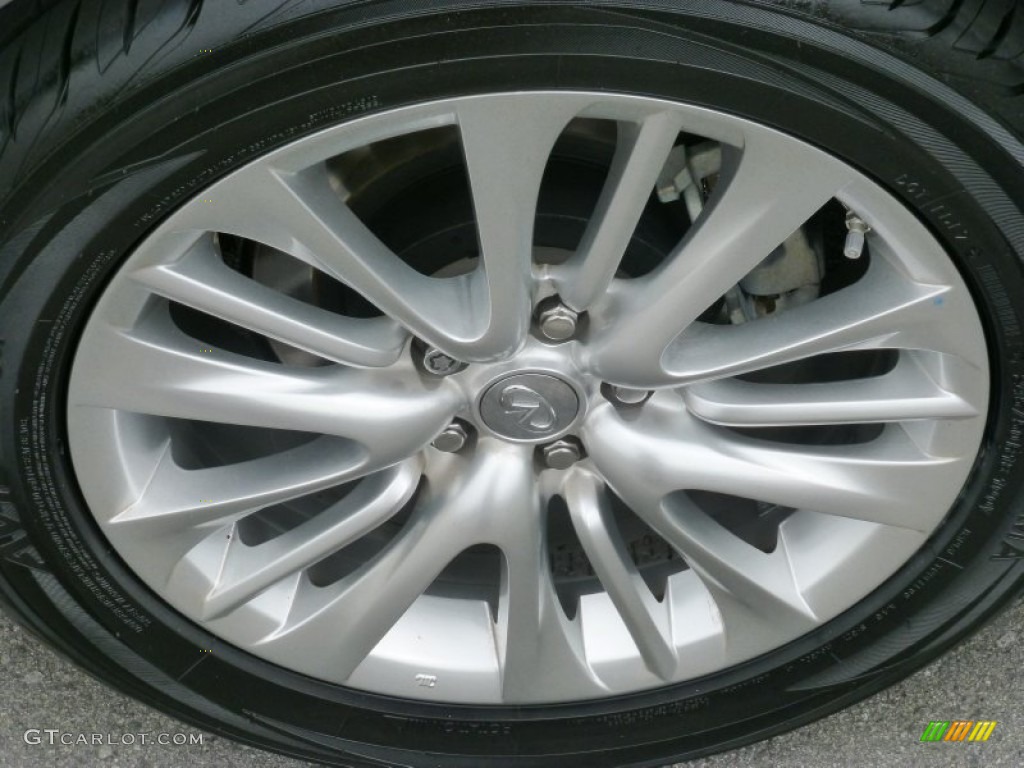 2012 Infiniti M Hybrid Sedan Wheel Photos