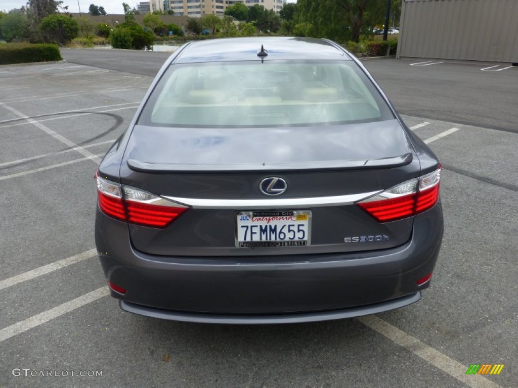 2014 ES 300h Hybrid - Nebula Gray Pearl / Parchment photo #12