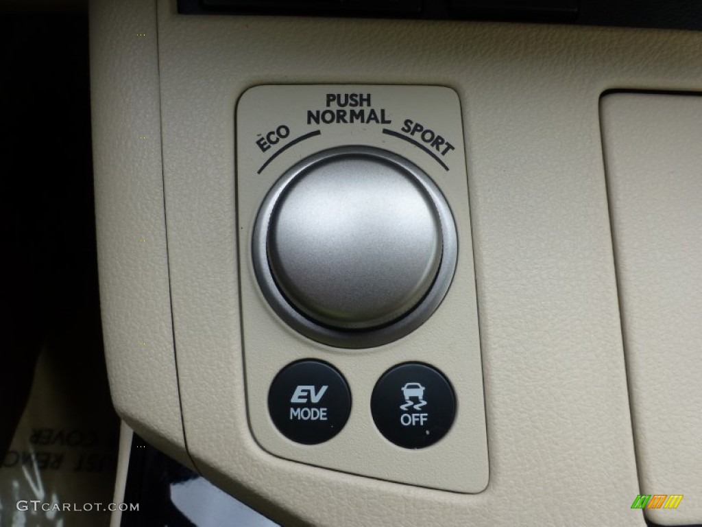 2014 Lexus ES 300h Hybrid Controls Photo #104050521