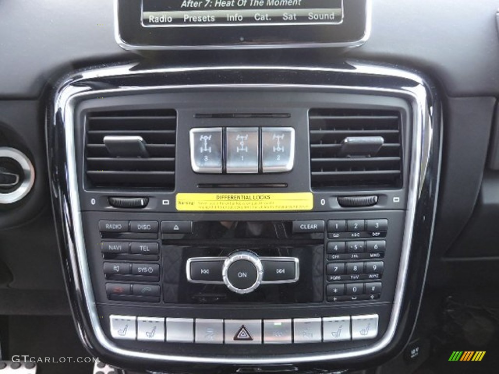 2015 Mercedes-Benz G 63 AMG Controls Photo #104052978