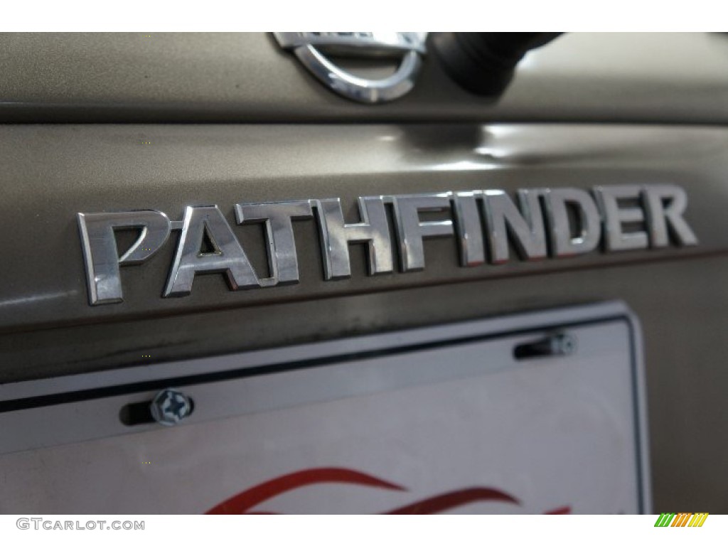2004 Pathfinder SE 4x4 - Polished Pewter Metallic / Beige photo #61