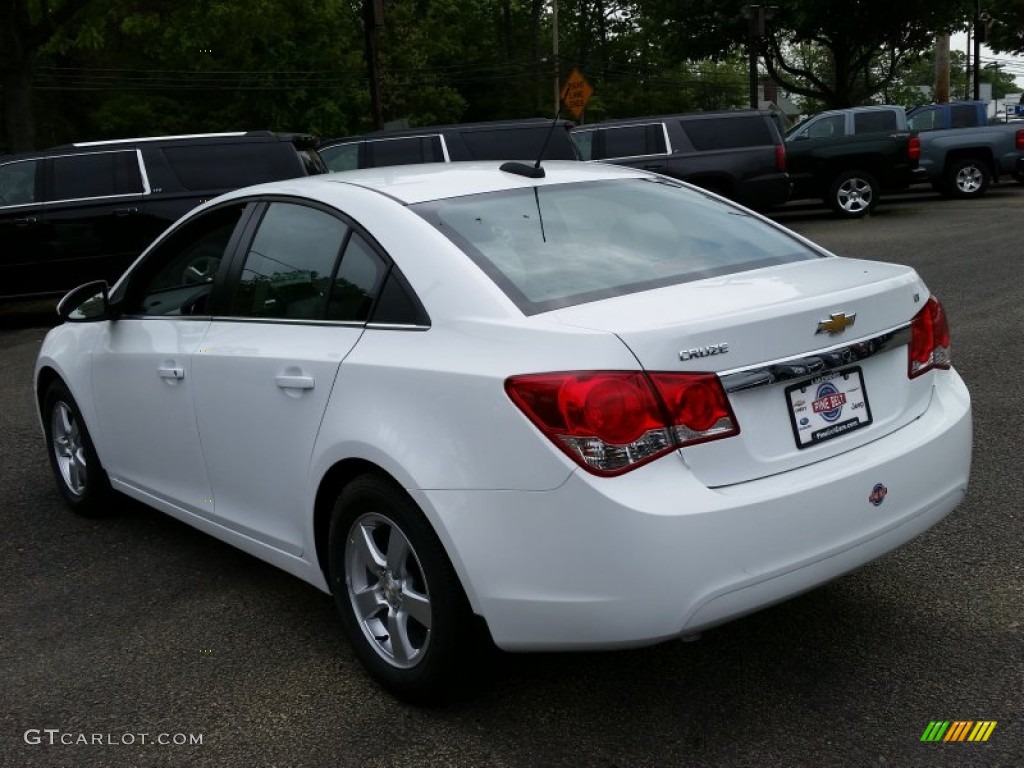 2015 Cruze LT - Summit White / Jet Black/Medium Titanium photo #4