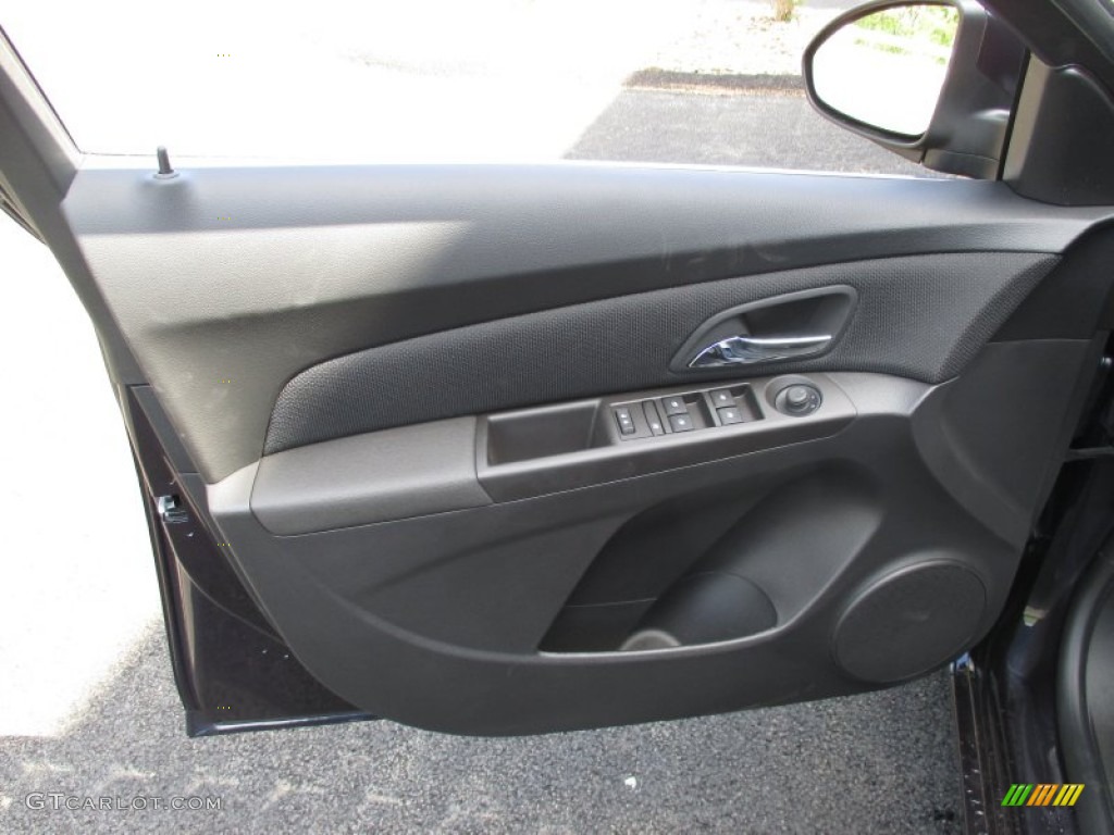 2015 Cruze LT - Blue Ray Metallic / Jet Black/Medium Titanium photo #11