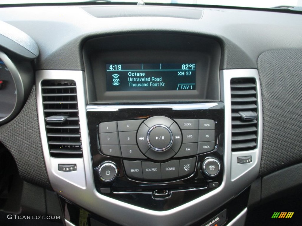 2015 Cruze LT - Blue Ray Metallic / Jet Black/Medium Titanium photo #16