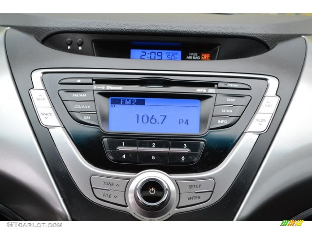 2013 Elantra Coupe SE - Monaco White / Black photo #14