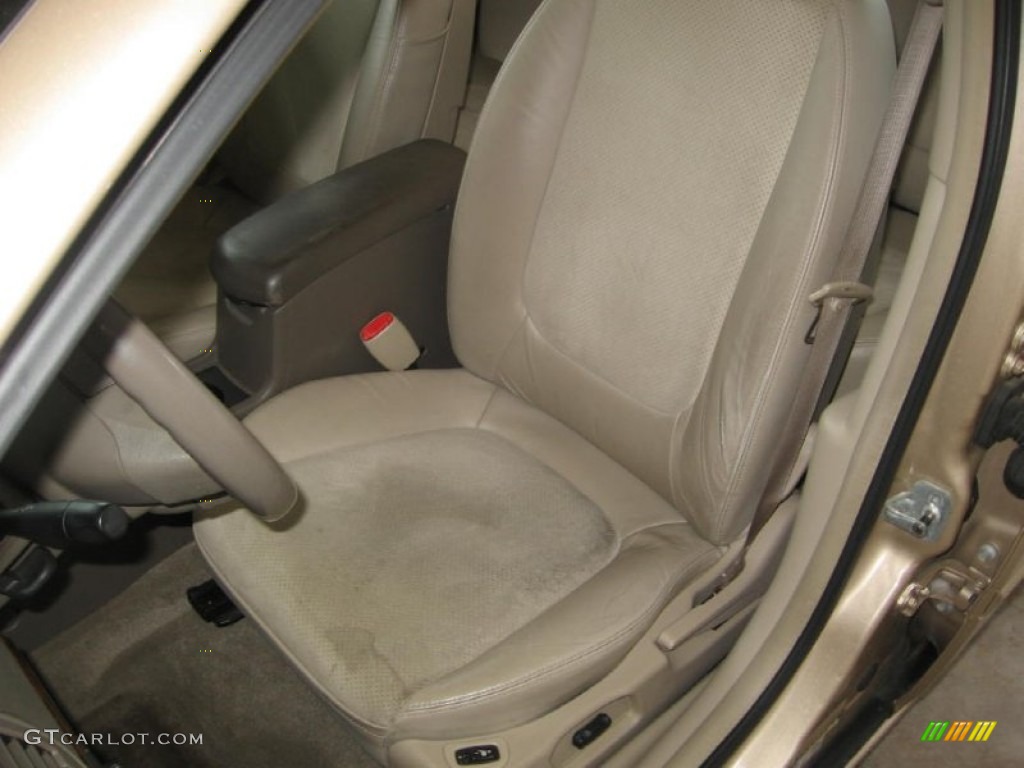 2004 Malibu LT V6 Sedan - Light Driftwood Metallic / Neutral photo #7