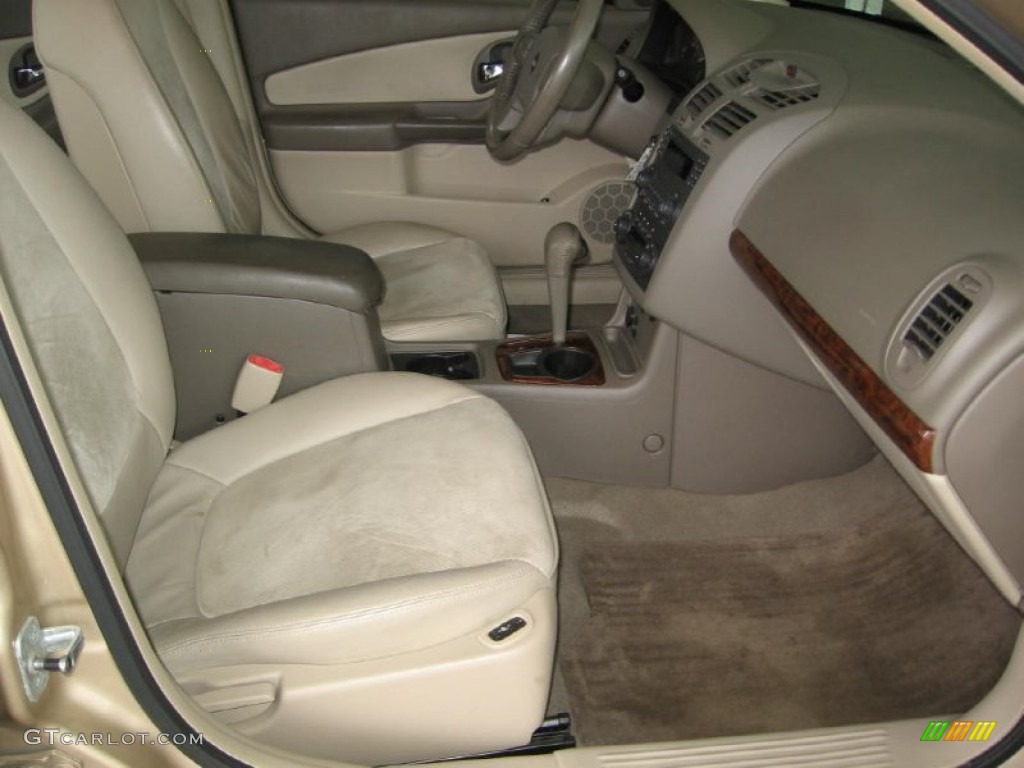 2004 Malibu LT V6 Sedan - Light Driftwood Metallic / Neutral photo #10