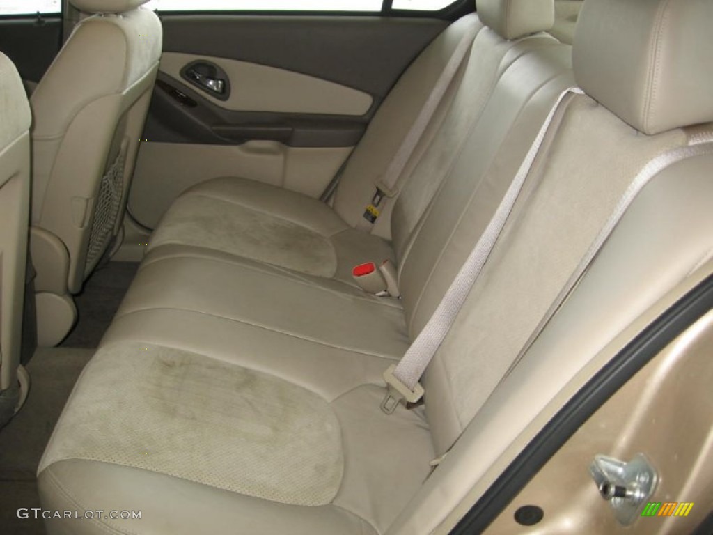 2004 Malibu LT V6 Sedan - Light Driftwood Metallic / Neutral photo #14