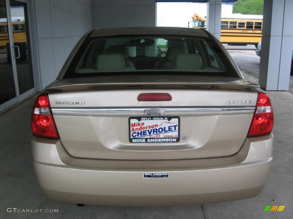 2004 Malibu LT V6 Sedan - Light Driftwood Metallic / Neutral photo #17