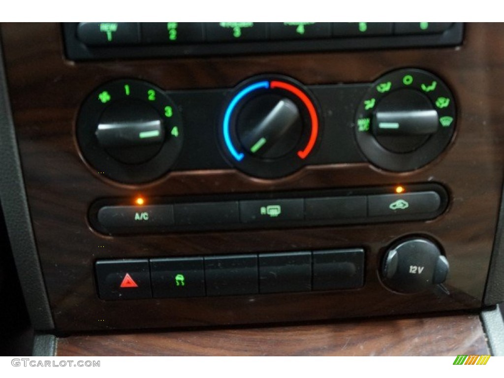 2008 Taurus SEL - Merlot Metallic / Camel photo #27