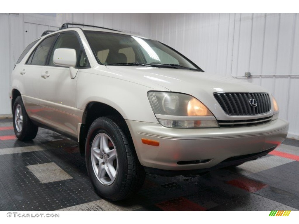 1999 RX 300 AWD - Golden White Pearl / Ivory photo #4
