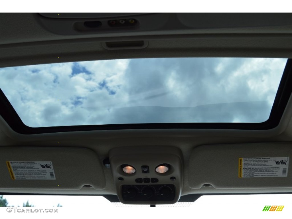 2006 Tahoe LT - Summit White / Tan/Neutral photo #8