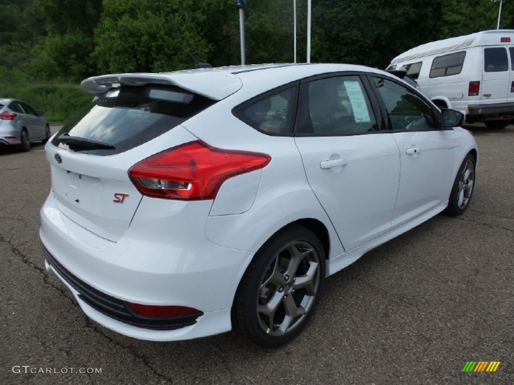 2015 Focus ST Hatchback - Oxford White / ST Smoke Storm/Charcoal Black Recaro Sport Seats photo #3