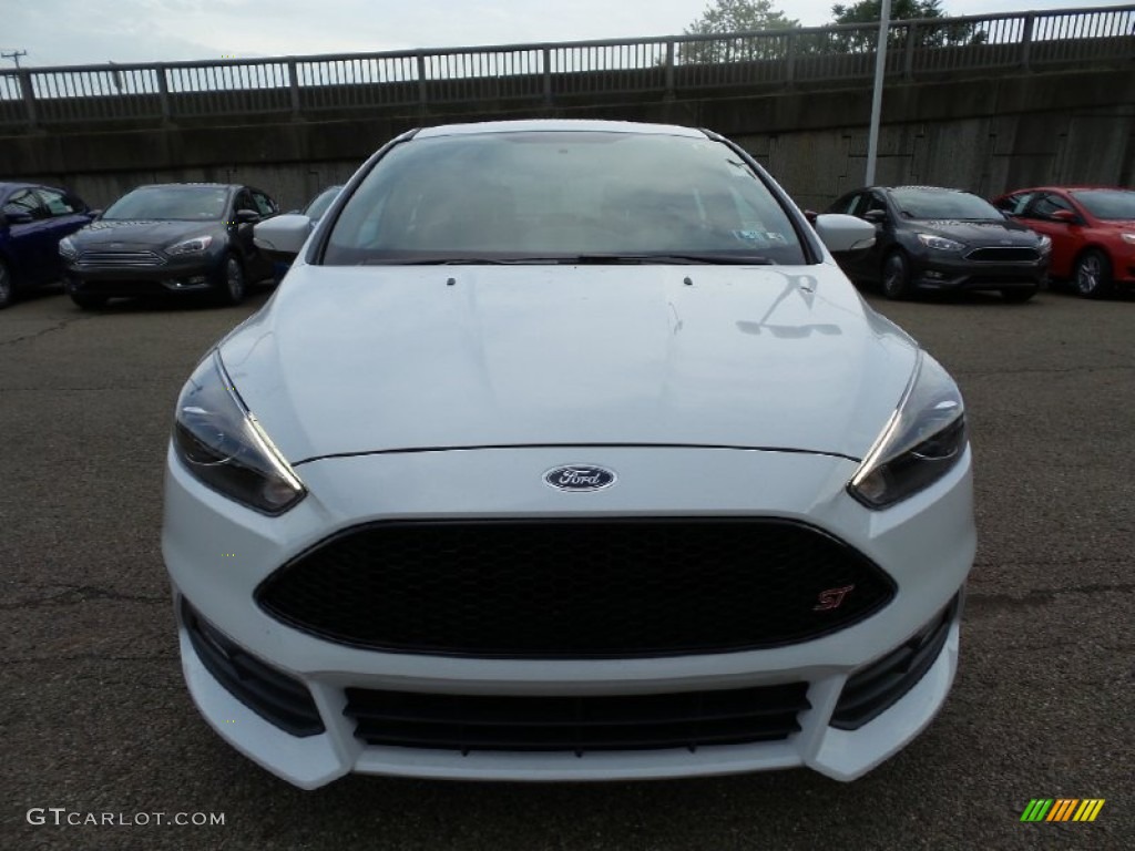 2015 Focus ST Hatchback - Oxford White / ST Smoke Storm/Charcoal Black Recaro Sport Seats photo #8