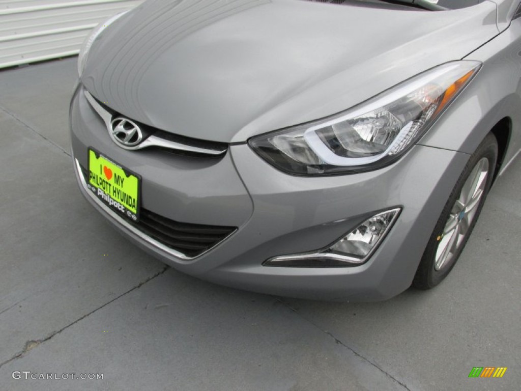 2016 Elantra SE - Titanium Gray / Gray photo #10