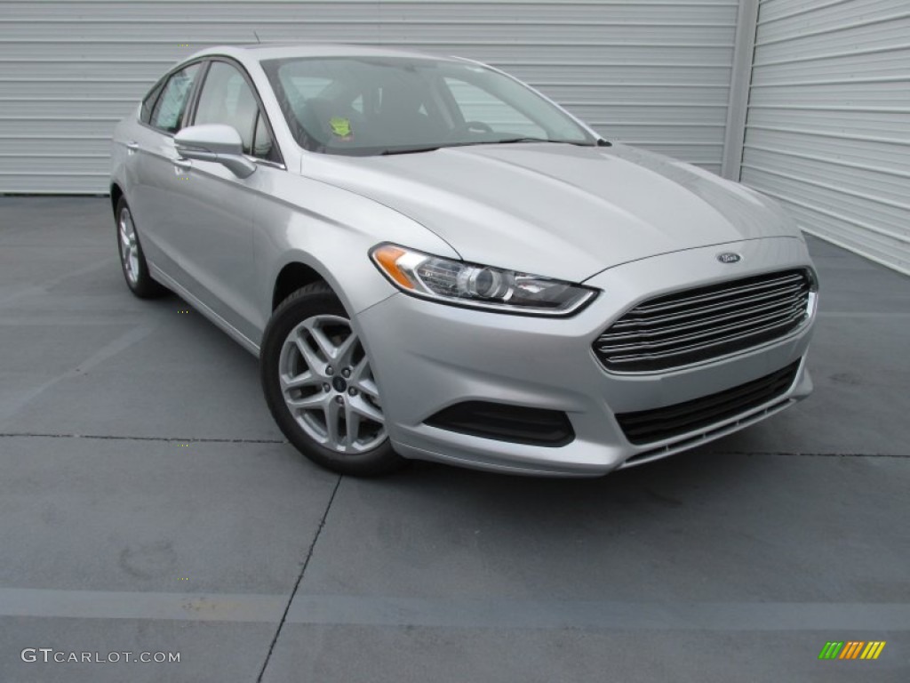 2016 Fusion SE - Ingot Silver Metallic / Charcoal Black photo #1