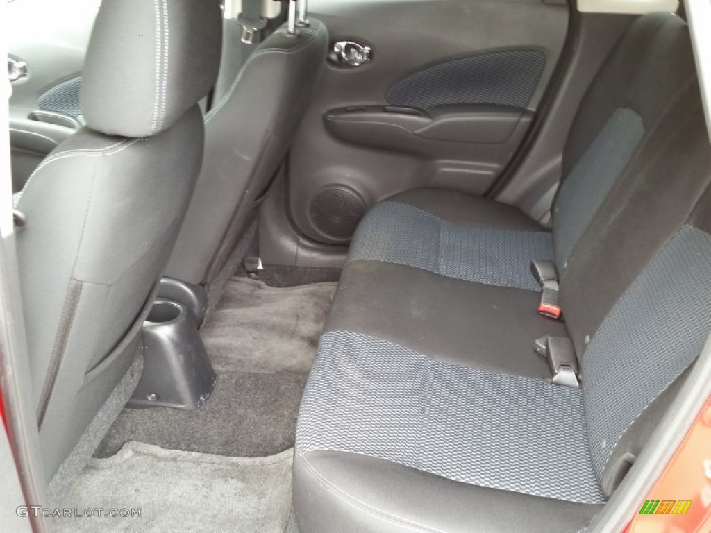 2014 Versa Note SV - Red Brick / Charcoal photo #13