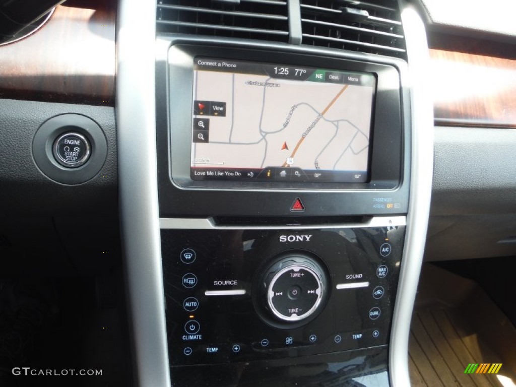 2012 Edge Limited AWD - White Platinum Metallic Tri-Coat / Medium Light Stone photo #18