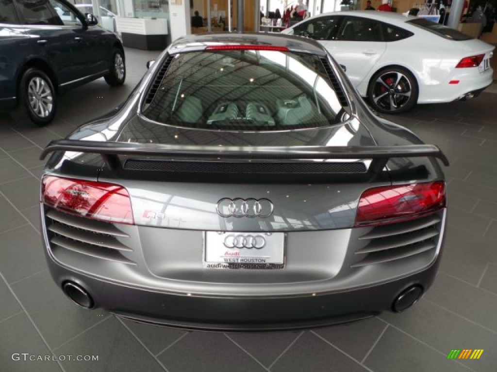2015 R8 Competition - Daytona Grey Pearl / Black photo #6