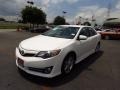 Super White - Camry SE Photo No. 3