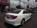 Super White - Camry SE Photo No. 7