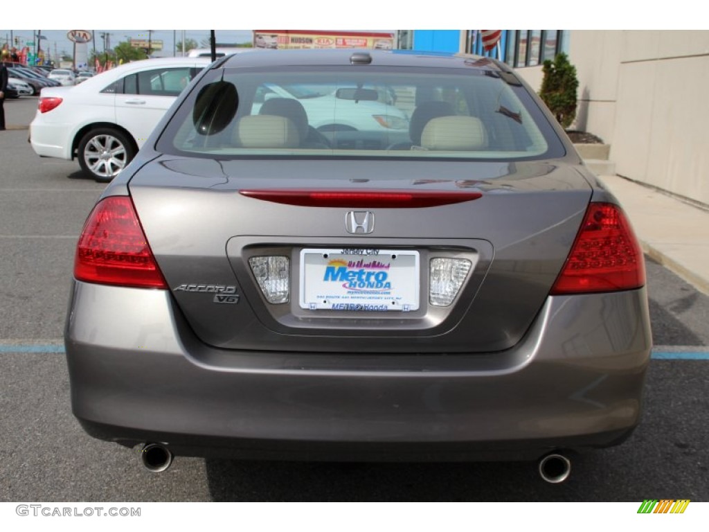 2007 Accord EX-L V6 Sedan - Desert Mist Metallic / Ivory photo #9