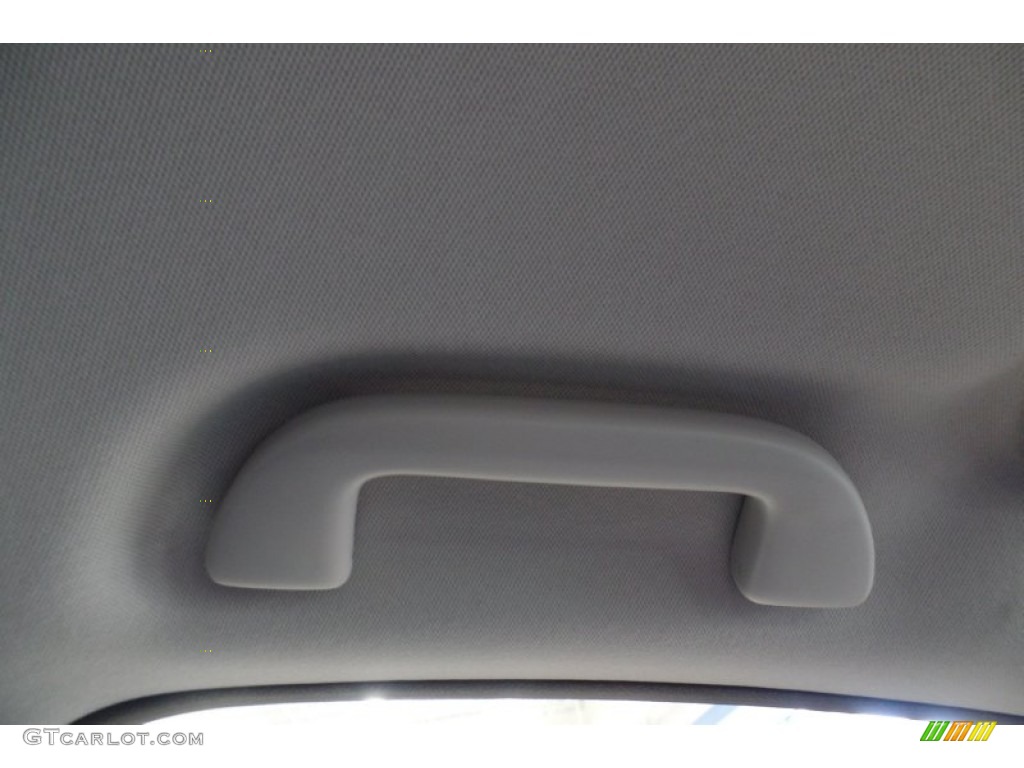 2016 Honda HR-V LX AWD Controls Photo #104106460