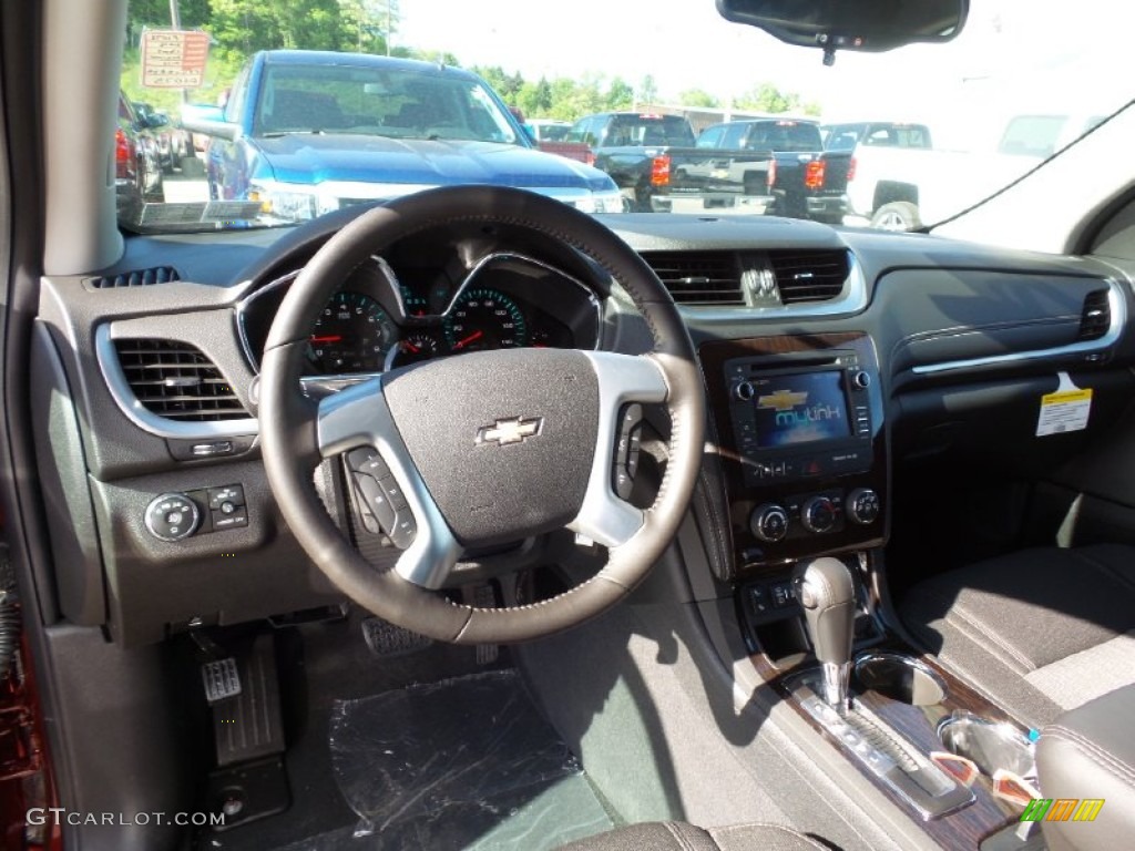 2015 Traverse LT AWD - Siren Red Tintcoat / Ebony photo #14