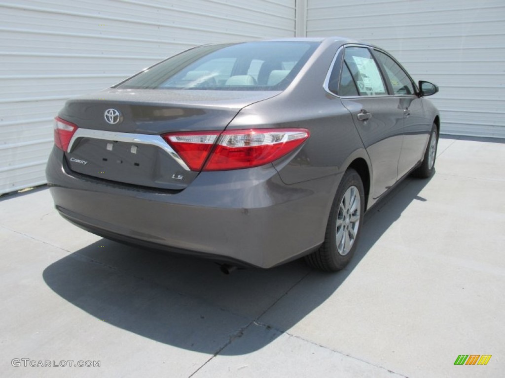 2015 Camry LE - Predawn Gray Mica / Ash photo #4