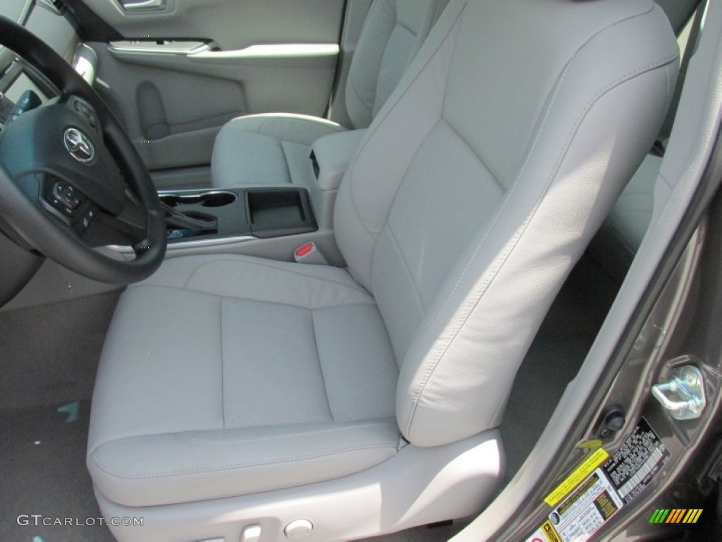 2015 Camry LE - Predawn Gray Mica / Ash photo #21