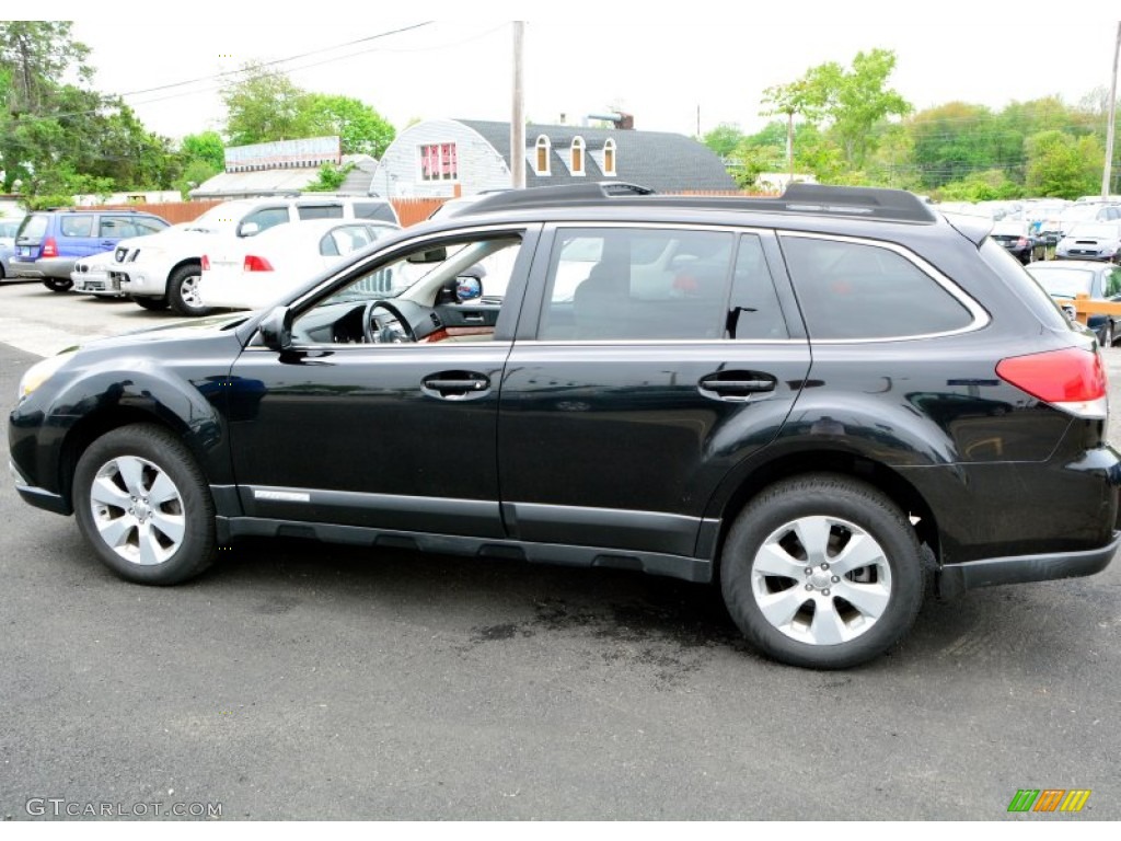 2011 Outback 2.5i Limited Wagon - Crystal Black Silica / Warm Ivory photo #11