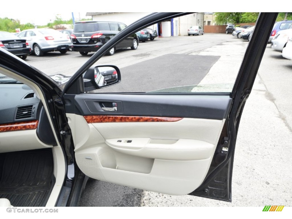 2011 Outback 2.5i Limited Wagon - Crystal Black Silica / Warm Ivory photo #19