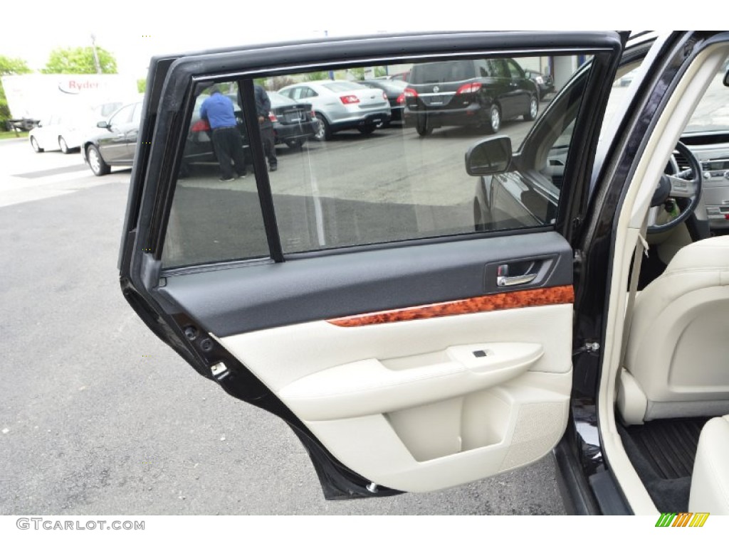 2011 Outback 2.5i Limited Wagon - Crystal Black Silica / Warm Ivory photo #21
