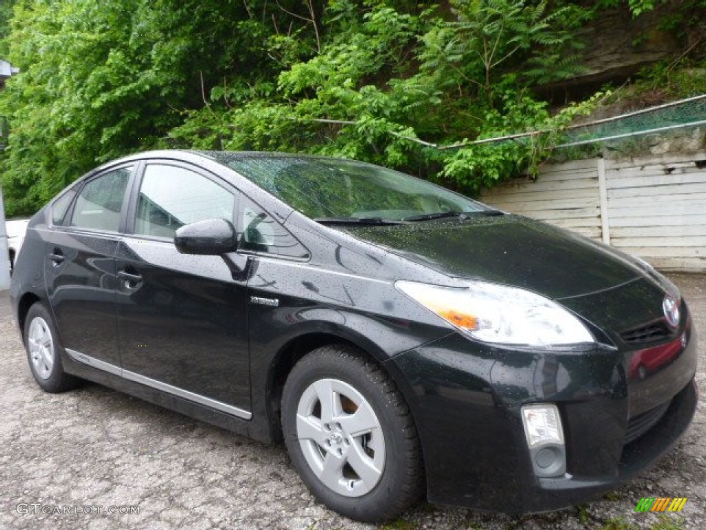 2010 Prius Hybrid IV - Black / Dark Gray photo #1