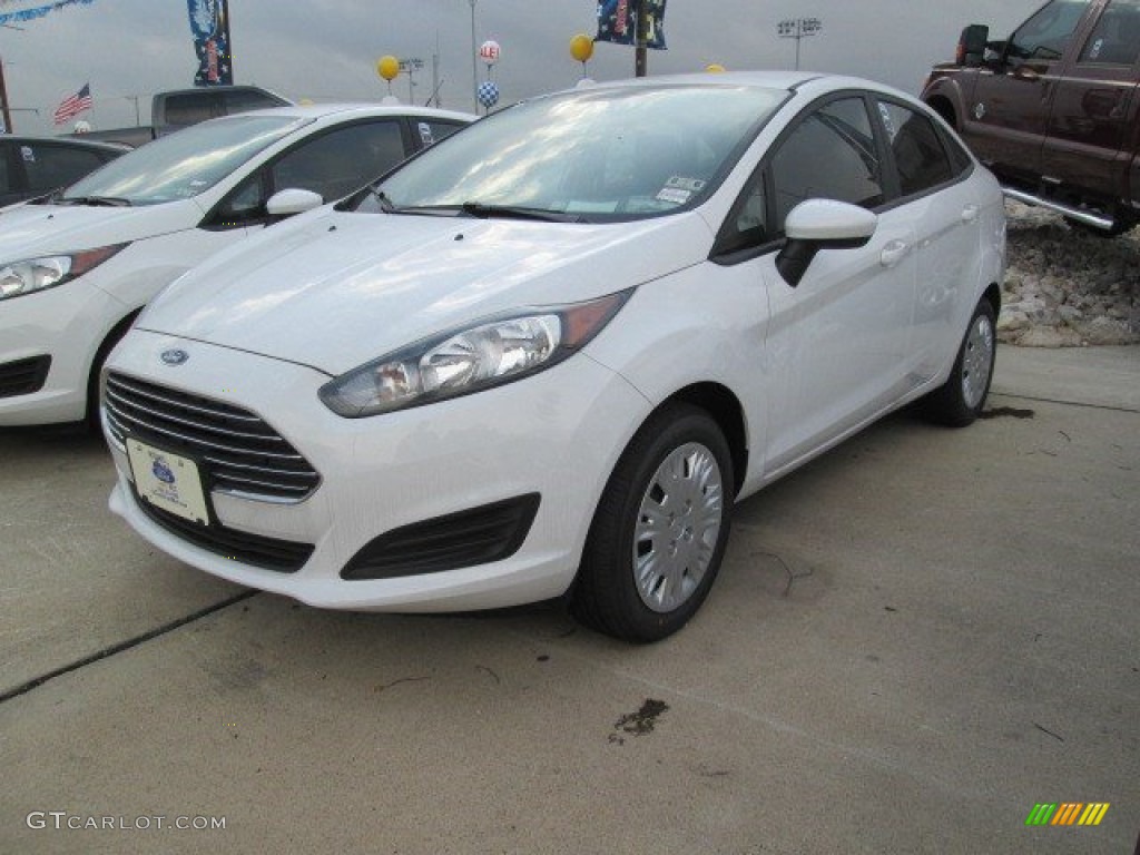 2015 Fiesta S Sedan - Oxford White / Charcoal Black photo #6